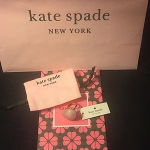 KATE SPADE - OPEN HEART STONE COCKTAIL RING (NWT)